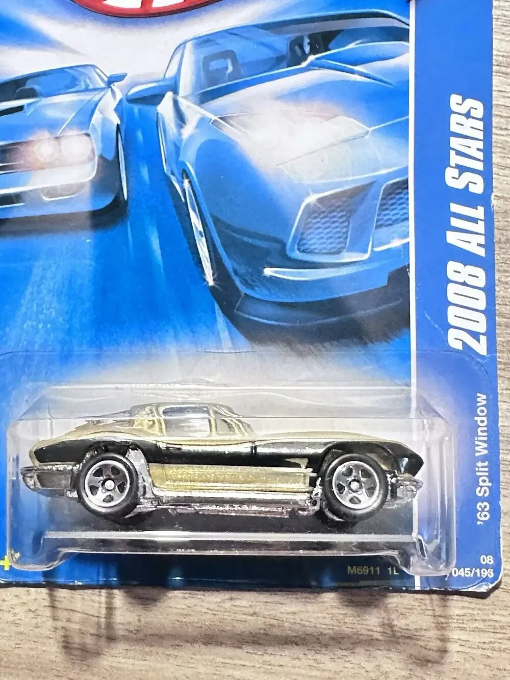Hot Wheels 1:64 2008 All Stars Corvette '63 Gold Diecast Unopened Box New H7